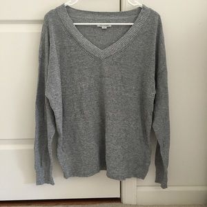 American eagle gray v neck sweater